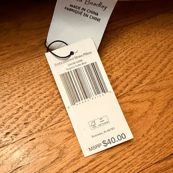 Vera Bradley Blue Sea Turtle Decorative Pillows NEW - Picture 3 of 14